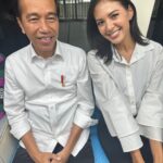 Aurélie Moeremans Instagram - Naik LRT sama pak @jokowi dan teman-teman lainnya ♥️ Enak banget loh, smooth dan nyaman banget! Semoga kalian semua bisa segera nyobain juga dan pada jatuh cinta juga ya dengan LRT ini 🥰