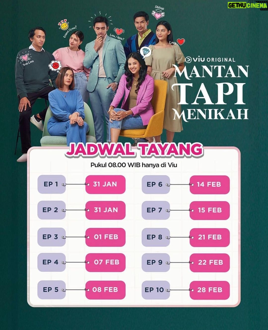 Aurélie Moeremans Instagram - Official Poster #MantanTapiMenikah ♥️ Seneng banget series kita disukain banyak orang begini sampai jadi series no 1 di @viuindonesia 💛Makasih semuanya! Besok episode 7 keluar, ceritanya semakin seru terus!! Kalau mau tau jadwal untuk episode-episode berikutnya, swipe! Jakarta, Indonesia