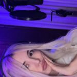Ava Max Instagram – La📍