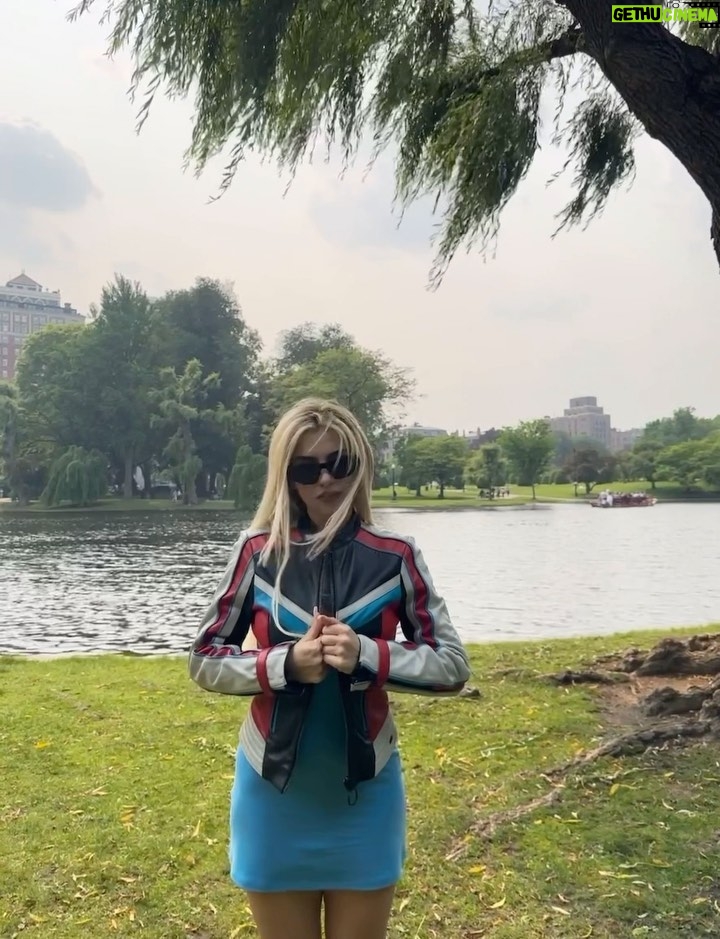 Ava Max Instagram - Boston, you ready for tonight’s show? 😎 Boston, Massachusetts