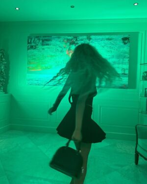 Ava Max Instagram - whatever...