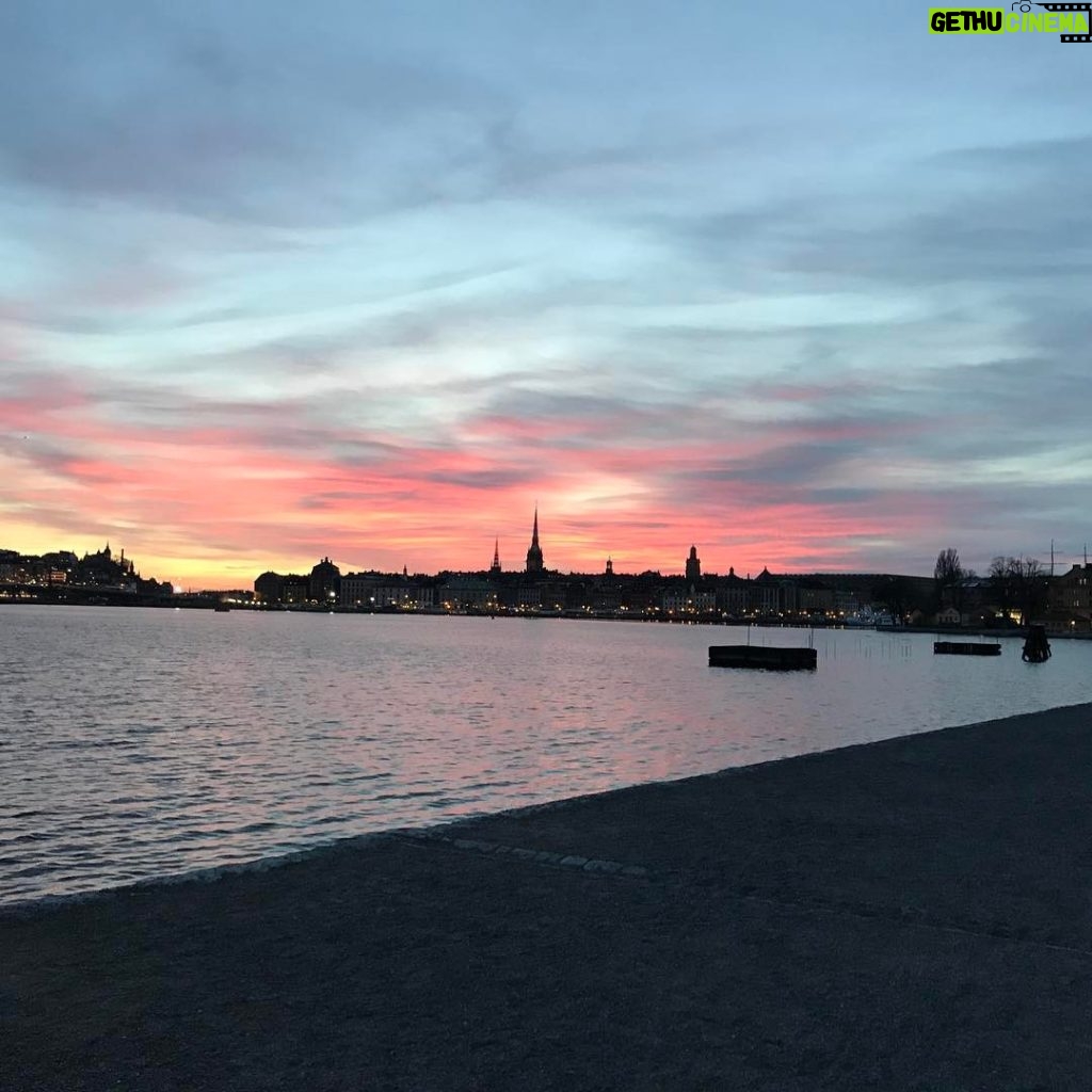 Avicii Instagram - Somewhere in Stockholm 🌅