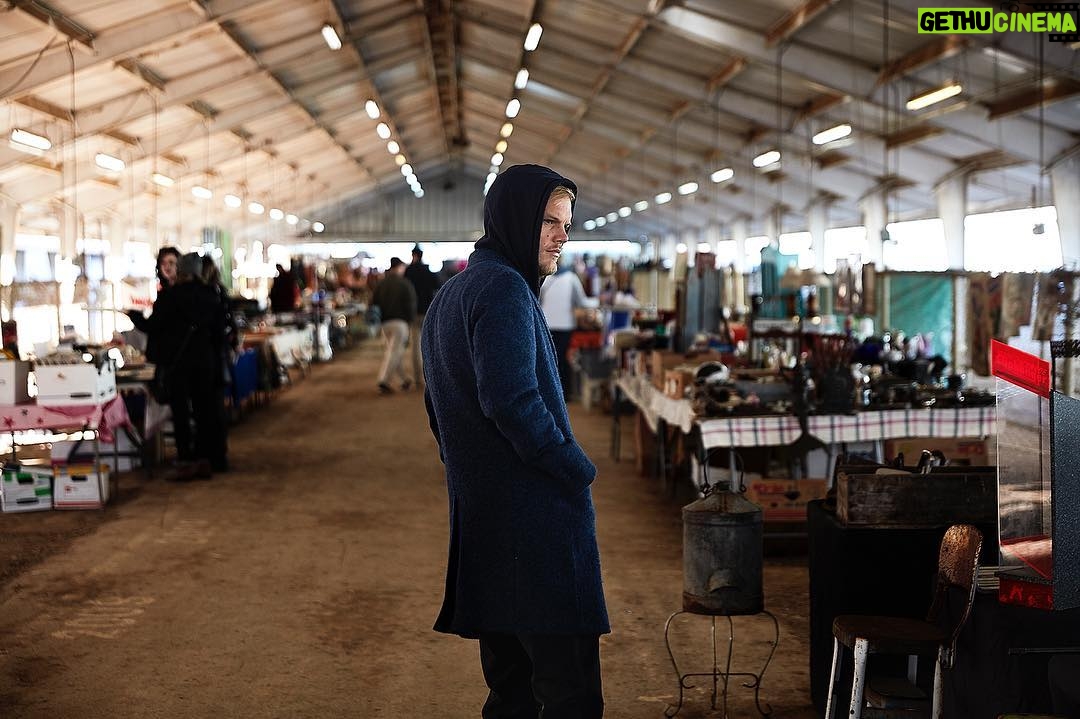 Avicii Instagram - It's funny how those things you used to hate as a kid becomes the fun stuff you do on your spare time as an "adult" 😄 #fleamarketsarefun