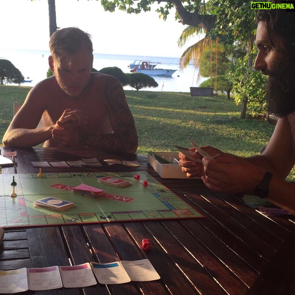 Avicii Instagram - Spending time on islands gives you alot of time to practice those extra skills you never ever get the time for. I can now take pride in calling myself a master at monopoly. 🏆🎲