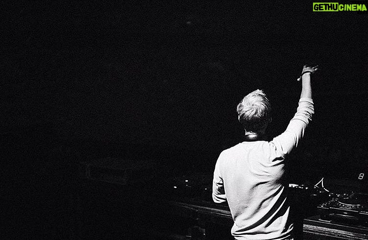 Avicii Instagram - "Fade Into Darkness" © @sean_eriksson