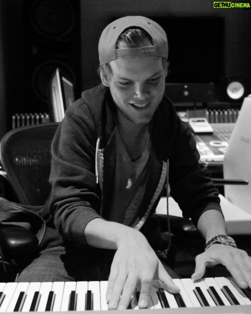 Avicii Instagram - “The whole album was by far like the biggest thing I’ve ever done. So you know I really felt from the start that these are, you know, it’s the best work I’ve ever done” – Tim ‘Avicii’ Bergling.   Today marks the 10th anniversary of True, an album that shaped a new era of electronic dance music. With this album, Avicii showed his ability to seamlessly blend different genres, creating a unique and genre-defying sound that left a lasting impact on the music landscape.