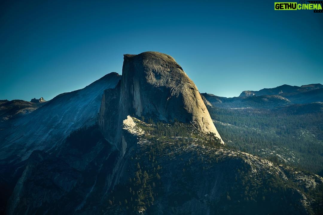 Avicii - 144.1K Likes - Name the place 🏞