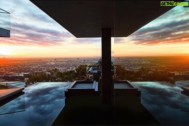 Avicii - 153.5K Likes - What's your favourite sunset spot? I like this one alot 🙃