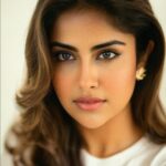 Avika Gor Instagram - What do the eyes tell?