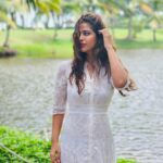 Avika Gor Instagram - @milindchandwani showing off his photography skills 💚 Which one did you like? I’m obsessed with the last one🥰 #Vietnam #avikagor