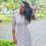 Avika Gor Instagram – @milindchandwani showing off his photography skills 💚

Which one did you like? 
I’m obsessed with the last one🥰

#Vietnam #avikagor