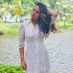 Avika Gor Instagram - @milindchandwani showing off his photography skills 💚 Which one did you like? I’m obsessed with the last one🥰 #Vietnam #avikagor
