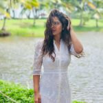 Avika Gor Instagram - @milindchandwani showing off his photography skills 💚 Which one did you like? I’m obsessed with the last one🥰 #Vietnam #avikagor