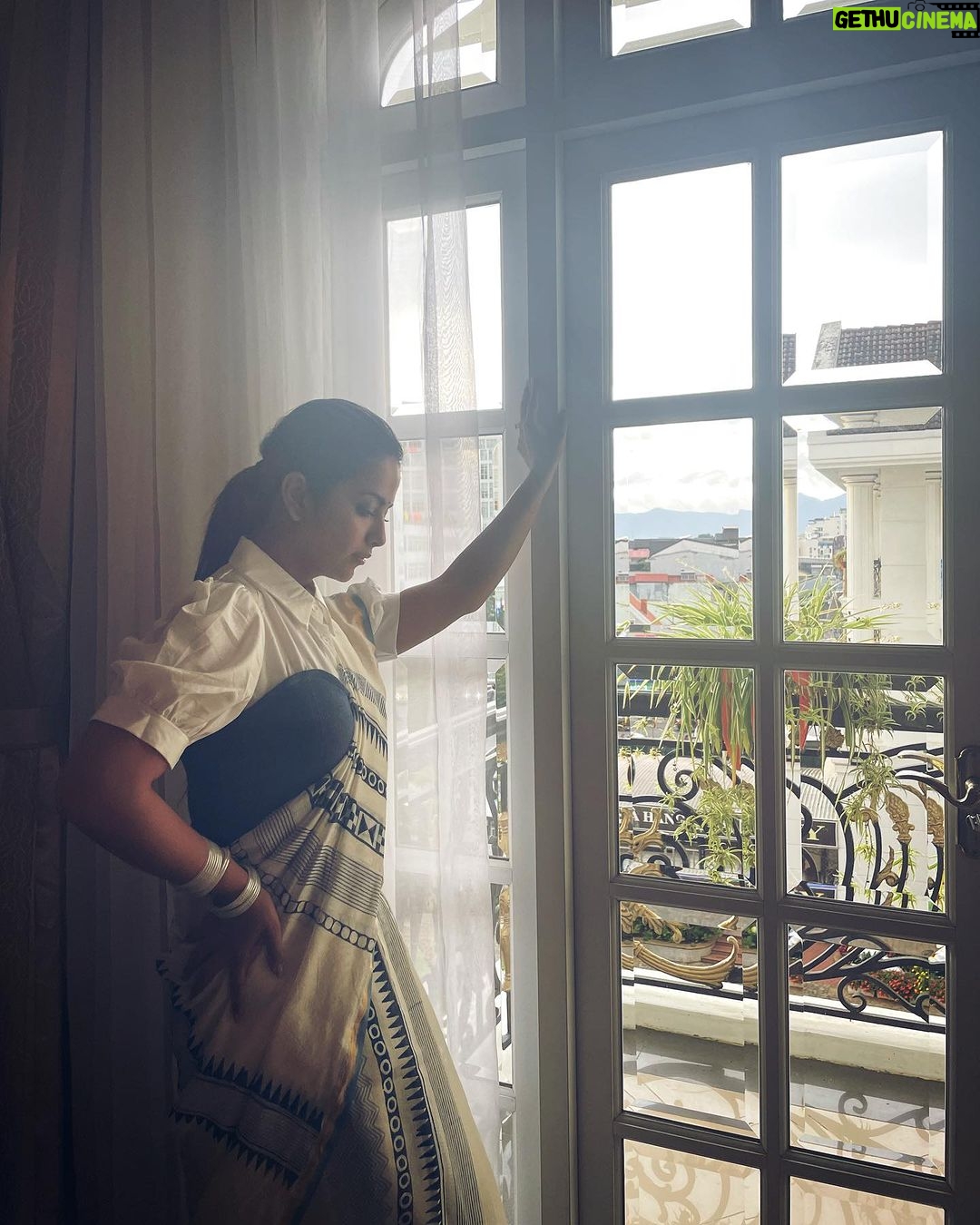 Avika Gor Instagram - Sharing some moments from my recent trip to #vietnam Can’t wait to see you again in a week vietnam! You are special! 🥰 Vietnam - ຫວຽດນາມ