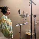 Avneet Kaur Instagram – Dubbing for my next ❤️🎬📽️🎞️ #workmode #dubbing #lifeofanactor #luvkiarrangemarriage Mumbai, Maharashtra