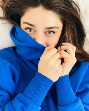 Ayça Ayşin Turan Instagram - Flumsu🙃💙