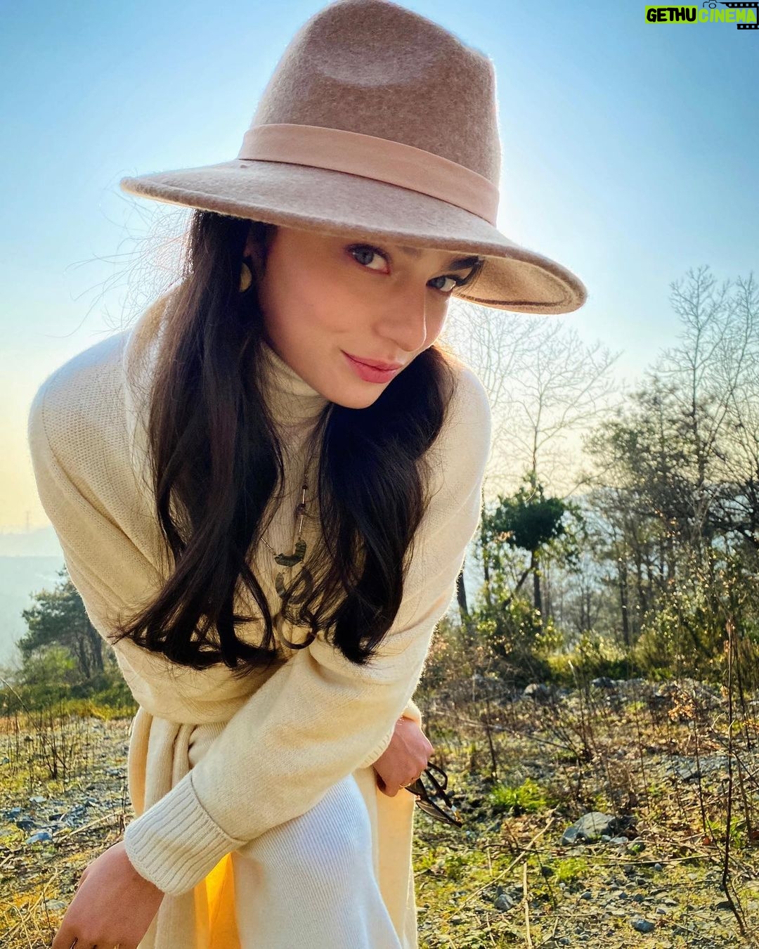 Ayça Ayşin Turan - 651.8K Likes - 🌿🐛