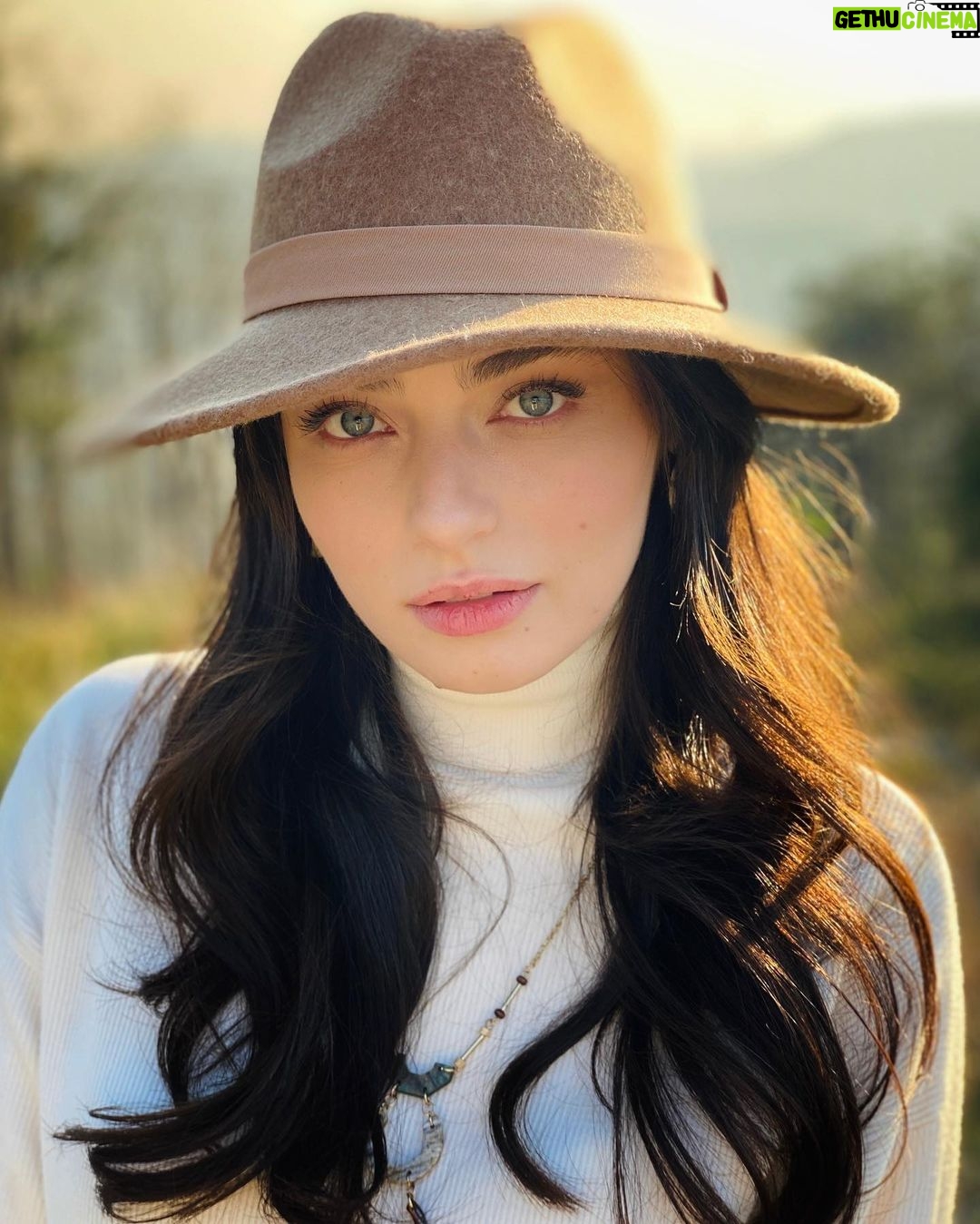 Ayça Ayşin Turan - 651.8K Likes - 🌿🐛
