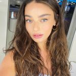 Ayça Ayşin Turan Instagram – Ee bi #tb yapmayalım mı ? 💜🤘🏻