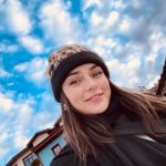 Ayça Ayşin Turan Instagram – Bulutların güzelliğini sizinle paylaşmak için kendimi harcamısımdır🐰🐰🐰