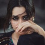 Ayesha Khan Instagram - मैं तेरे बाद कोई तेरे जैसा ढूँढता हूँ, जो बेवफ़ाई करे और बेवफ़ा ना लगे। PC- @theoutcastsoul