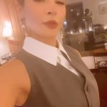 Ayesha Omar Instagram - Capital city look 👀 #islamabad thank you for the love today. Do go watch @dhaichaalfilm . Releasing nationwide tomorrow. ❤️ @sanaparekh @lulusarstudio #ayeshaomar #dhaichaal #premiere #december #suitup #suit Islamabad, Pakistan