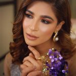 Ayesha Omar Instagram - Naureen Nawaz, the makeup virtuoso, turned an ordinary day into a red-carpet moment. The smokey eye, highlighter, and glossy lip blended seamlessly… Love this look! Thank youuu Naureen 🤍💃🏽 Makeup: @naureennawazofficial Jewelry: @moushe_designs Outfit: @sammykdesigns #NaureenNawaz #NaureenNawazOfficial #ayeshaomar Pakistan