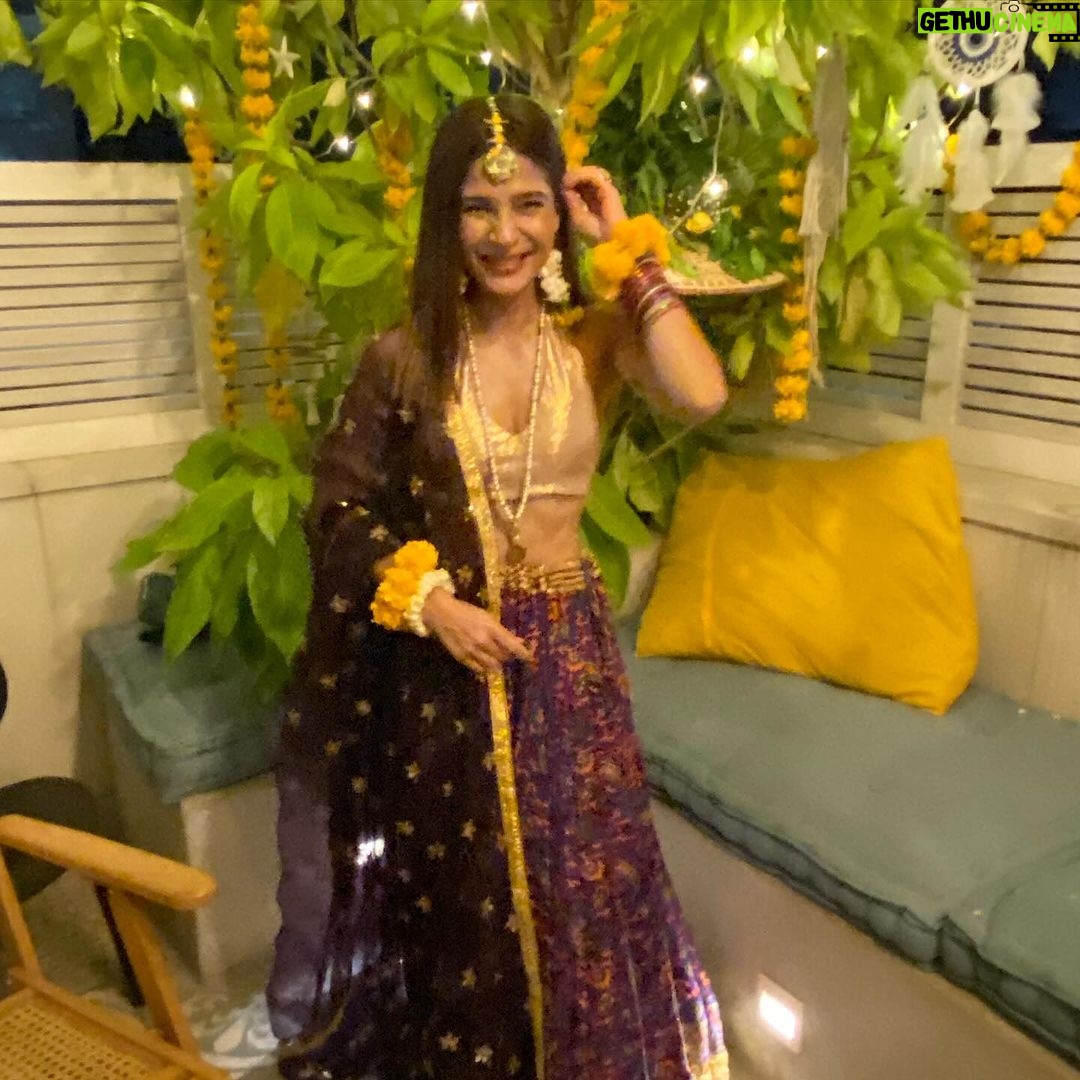 Ayesha Omar - 51.1K Likes - Late gram for M.
Sadaa khush raho. Wishing you and S the best for every step of your new journey.
Pyaar and duas.
🤍 🧿✨
@mahirahkhan
#partner #mahirakhan #ayeshaomar
Wearing
@thepinktreecompany ✨🤍