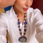 Ayesha Omar Instagram – 💋🌚
@hinadilpazirr ily 🤍
#ayeshaomar #bulbulay #jummah #jumma #chumma #ily
#karachi #pakistan #mominlaw #sitcom #comedy