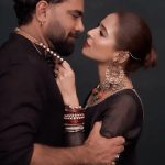 Ayesha Omar Instagram - 🫀all heart… @taxaligate the film is playing in cinemas across Pakistan. Go experience the🔥 @yasir.hussain131 and I for @taxaligate promotions in @ayesha.omar.style.studio With my dream team @arbaqanchangezi @waqar_ahmed_butt @paragonstudioofficial @paragonsalonlhr @kundan.co @ayesha.o.beauty ❤️ Lahore, Pakistan