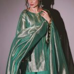 Ayesha Omar Instagram – The “Khoobsurat” Collection by @ayesha.omar.style.studio is now available online and on my website(link in bio).
Dedicated to the iconic #khoobsurat from #bulbulay known for her sophisticated, glamorous, experimental yet classic style. 💃🏽Get your hands on one (or many) of these easy breezy, elegant pieces. They’ll take you through Ramzaan, Eid and onto Fall. ✨

The A team for this collection:
@zarapeerzada @halasyed @sherbano.rehmani @farina_naimat @amalnadeemalam @arbaqanchangezi @kundan.co @waqar_ahmed_butt @ayesha.o.beauty @paragonsalonlhr 

#ayeshaomar #ayeshaomer #style #fashion #ramzaan #eid #collection #spring #karachi #lahore #islamabad #pakistan #instagood #instafashion #instamood #traditional #gota #oldschool #glamour Pakistan