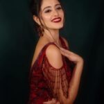 Ayesha Singh Instagram – ❣️Stylist:- @nehaadhvikmahajan 
Outfit – @neerusindia 
Make up and Hair:- @vanshikhachanglanimua 
Videographer:- @portraitdeewana