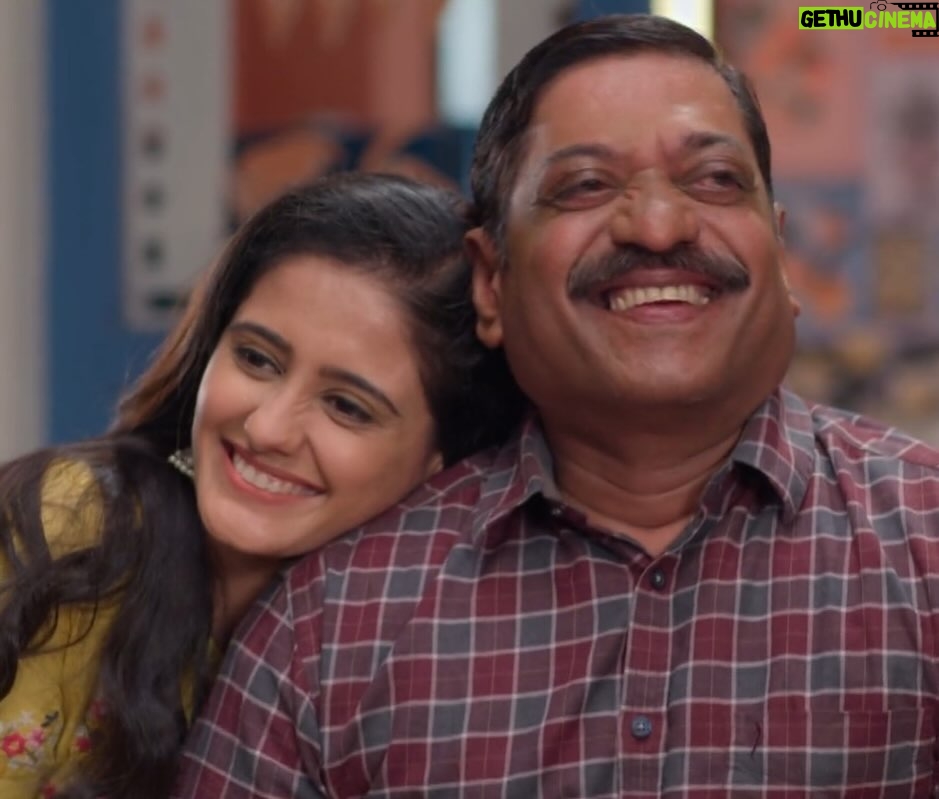 Ayesha Singh Instagram - In the realm of memories, this remains a cherished chapter. The way you brought the role of Abba alive in #GhumHaiKisikeyPyaarMeiin was truly commendable. 🥰 And, now as Sachin’s father, i believe you would shine brighter. @officialsanjaynarvekar ji, aapke naye show, #UdneKiAasha ke liye aapko dher saari badhai aur shubhkamnayein!