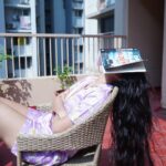 Ayesha Singh Instagram - This weekend cover yourself around Love…This frame is filled with so much love.. ❤️The book is a gift from all my lovely fans 🥰🙏🏻❤️and the outfit by @sleepydoonightwear and the moment is self care …♥️