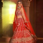 Ayesha Singh Instagram – Styled by – @purvabansal5 
Photography by – @makebaphotography
Outfit by – @seasonsmumbai 
Assist by – @shrutiyamganti0218
Jewellery- @maxplus_jewels 
@sejalcreation23 
Make up – @makeoverbysejalthakkar 
Hair – @jayshreethakkarhairartist