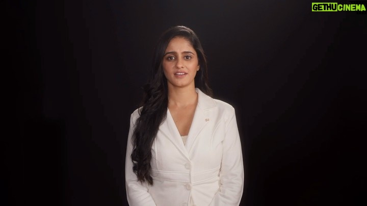 Ayesha Singh Instagram - Elated to share this Golden Opportunity for all Aspiring Makeup Artists, Hair Stylists & Fashion Stylists to learn & train from the Best and be a part of Indian Film & Tv fraternity. Only at “ IMUSE Academy “ - India’s 1st Truly International Makeup, Hair & Fashion Styling Academy, Now in MUMBAI ⭐️ ENROL NOW & I shall see you soon there 🤗 Choose Your Freedom, Choose Your Self! @imuseacademy @nehaadhvikmahajan A Film by @adhvik_official #freedomofchoice #creatingglobalartists #imuseacademy #makeup #hair #fashionstyling