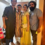 Ayesha Singh Instagram – Happy Ganesh Chaturthi Everyone, may ganesh ji give us wisdom to do the right thing, may we always find our loved ones by our side and may we be of help to the needy. 🙏🏻❤️ with @ishaanrajeshsingh @siddhartha_vankar @mitaalinag Sankalp @sandeepm_kumar 
Outfit: @lavanyathelabel 
Brand Pr: @styling.your.soul X @socialpinnaclepr