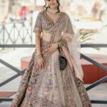 Ayesha Singh Instagram – Stylist:- @nehaadhvikmahajan 
Outfit:- @neerusindia 
Hair & Make up:- @vanshikhachanglanimua 
Photographer:- @camera.wala_ 
👉🏻 swipe