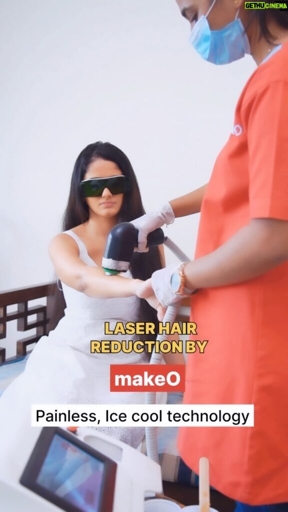 Ayesha Singh Instagram - Girls!! have you not made your New Year Resolution yet? Let me give you the best suggestion ever.. HAIR-FREE, smooooooth skin!! Introducing @makeo_skin Laser Hair Reduction service. In just ~ 6-8 sessions, their painless technology will leave you with ~90% reduction in hair growth and silky smooth skin. Visit the makeO experience centre or Book your at-home Laser trial session for just Rs. 99/- LINK IN BIO Discount code: AYS24SN #AD #makeO #laserhairremoval #laserathome #athomelaser #makeOExperienceCentre #hairremoval #skincare #makeOskin #skinnsiisnowmakeo