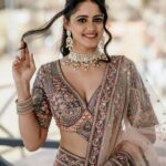 Ayesha Singh Instagram – Stylist:- @nehaadhvikmahajan 
Outfit:- @neerusindia 
Hair & Make up:- @vanshikhachanglanimua 
Photographer:- @camera.wala_ 
👉🏻 swipe