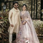 Ayesha Singh Instagram – Stylist:- @nehaadhvikmahajan 
Outfit:- @neerusindia 
Hair & Make up:- @vanshikhachanglanimua 
Photographer:- @camera.wala_ 
👉🏻 swipe