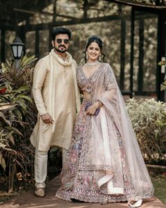 Ayesha Singh Instagram - Stylist:- @nehaadhvikmahajan Outfit:- @neerusindia Hair & Make up:- @vanshikhachanglanimua Photographer:- @camera.wala_ 👉🏻 swipe