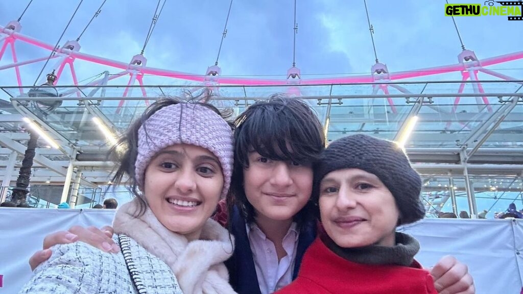 Ayesha Singh Instagram - 1st is Audi asking not to tell mausi that we ate out dinner already on a video which was for the what’s app family group 😂 2nd Is the London Eye Behind me 3rd London Eye behind all three of us Anu Di, Auden/Audi n myself 4th In the Eye 5th is Gorgeous view from The eye ❤️