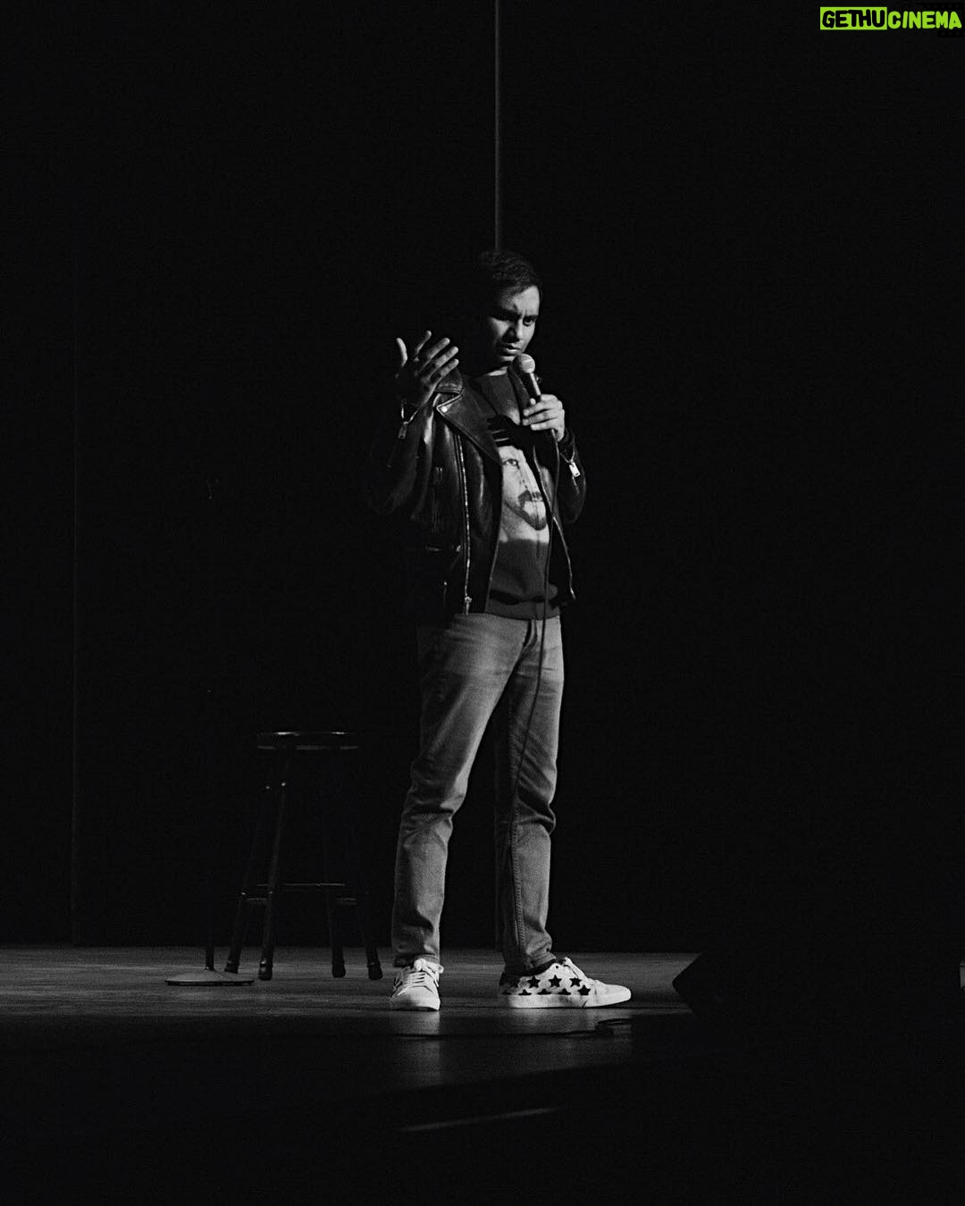 Aziz Ansari Instagram - Kitchener last night. Photos by @_ericw