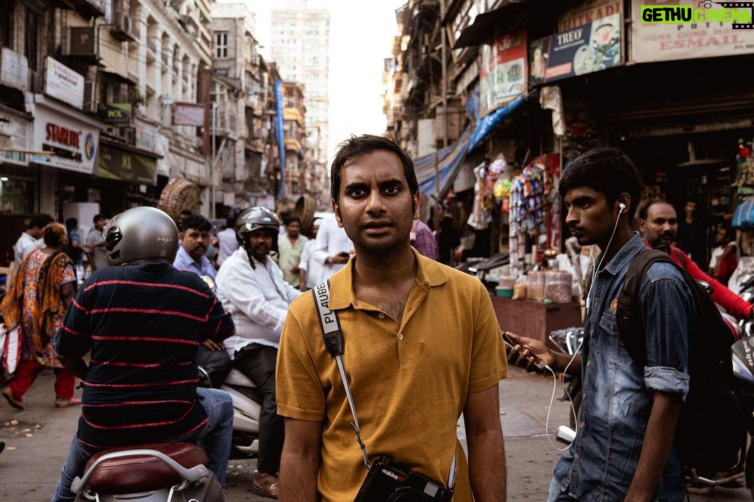 Aziz Ansari - 70.5K Likes - 📸: @marcusrussellprice