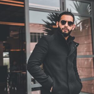 Aziz Bader Instagram - Black is the new Black 🕶 
Photo by: @shaijieee