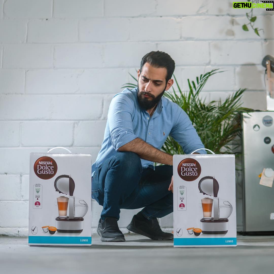 Aziz Bader Instagram - ❗️مسابقة •••• جهازين نسكافيه دولتشي غوستو لوميو للمتابعين •••• 🔴شروط السابقة . ١-تابع حساب @nescafedolcegustome ٢-منشن أصدقائك تحت الصورة •••• 🔴 مدة المسابقة ثلاث أيام فقط والسحب تاريخ ٢٨/٤/٢٠١٩ • المشاركة من جميع أنحاء العالم 🌍