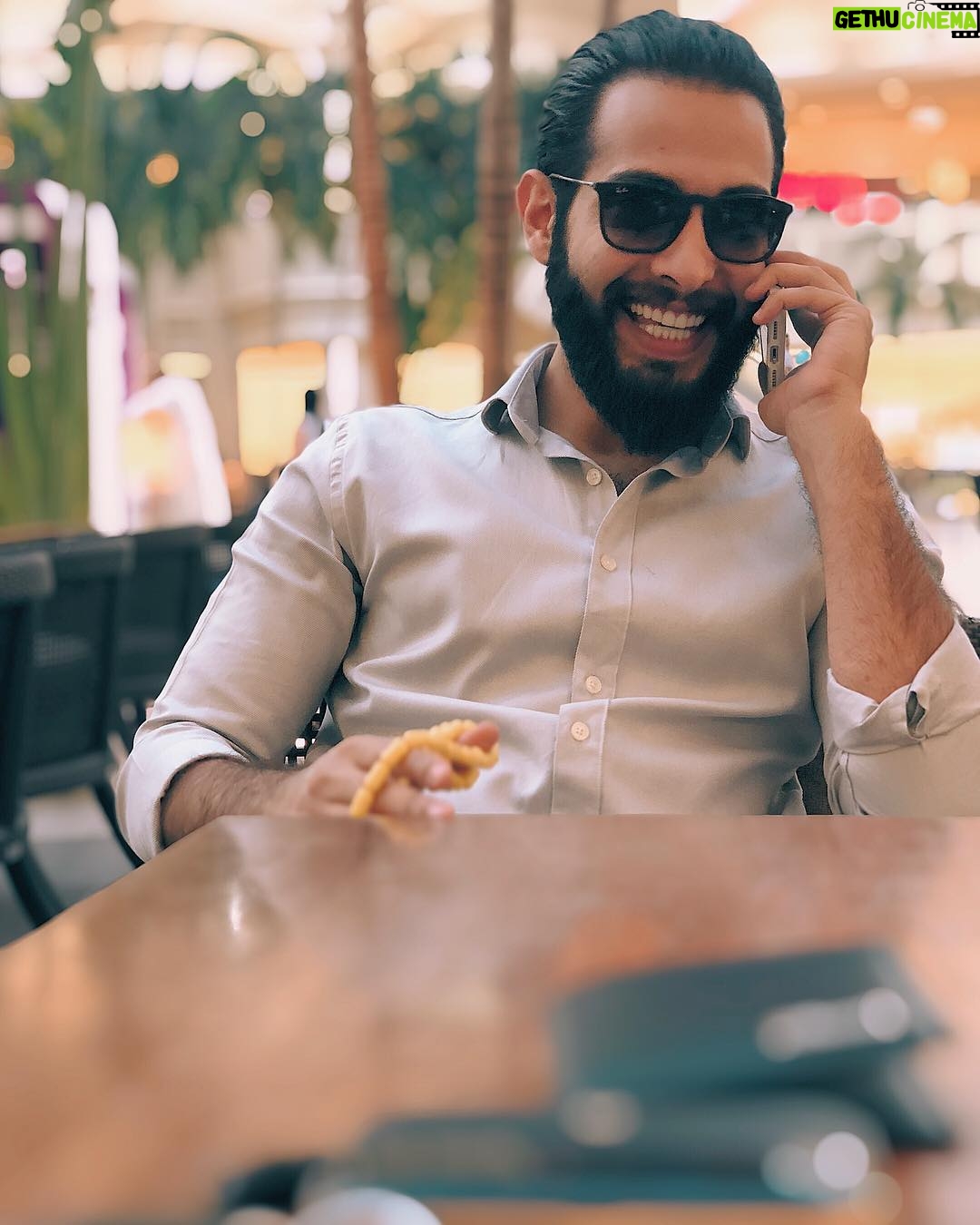 Aziz Bader - 9.3K Likes - سالفة بمليون
