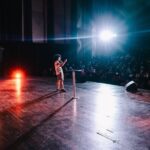 Babe Cabiita Instagram - Ini foto foto keseruan standup kemaren #diManapunMedannya mulai dari persiapan baca doa, standup, hingga penutup bit closing aku pakai gimick dokter kecil 😂. Uda lama bet ga nulis materi dan gara gara kemaren jd pengen bikin spesial show. Tunggu tahun depan ya. InsyaAllah bisa keliling sampai ke kota kamu! . 📸 @piokharisma