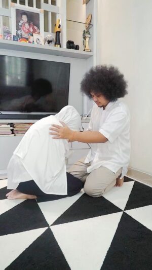 Babe Cabita Instagram - Hari ini adalah moment yg tepat untuk kita mengakui kesalahan dan meminta maaf kepada orang yg mungkin pernah berselisih dengan kita, baik disengaja maupun ga sengaja. Maka maafkanlah, minal aidin walfaizin, mohon maaf lahir dan batin 🙏